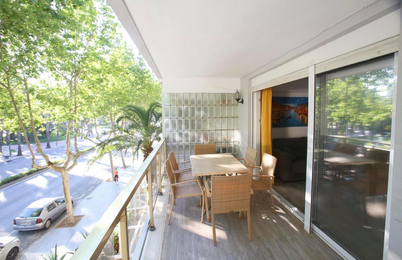 Differentflats Samoa Apartment ซาลอว์ ภายนอก รูปภาพ