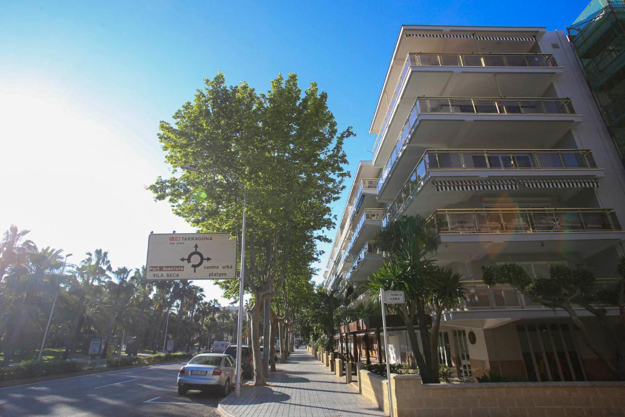 Differentflats Samoa Apartment ซาลอว์ ภายนอก รูปภาพ