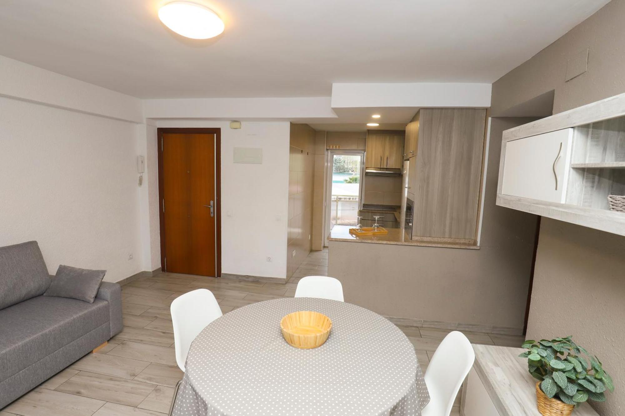 Differentflats Samoa Apartment ซาลอว์ ภายนอก รูปภาพ