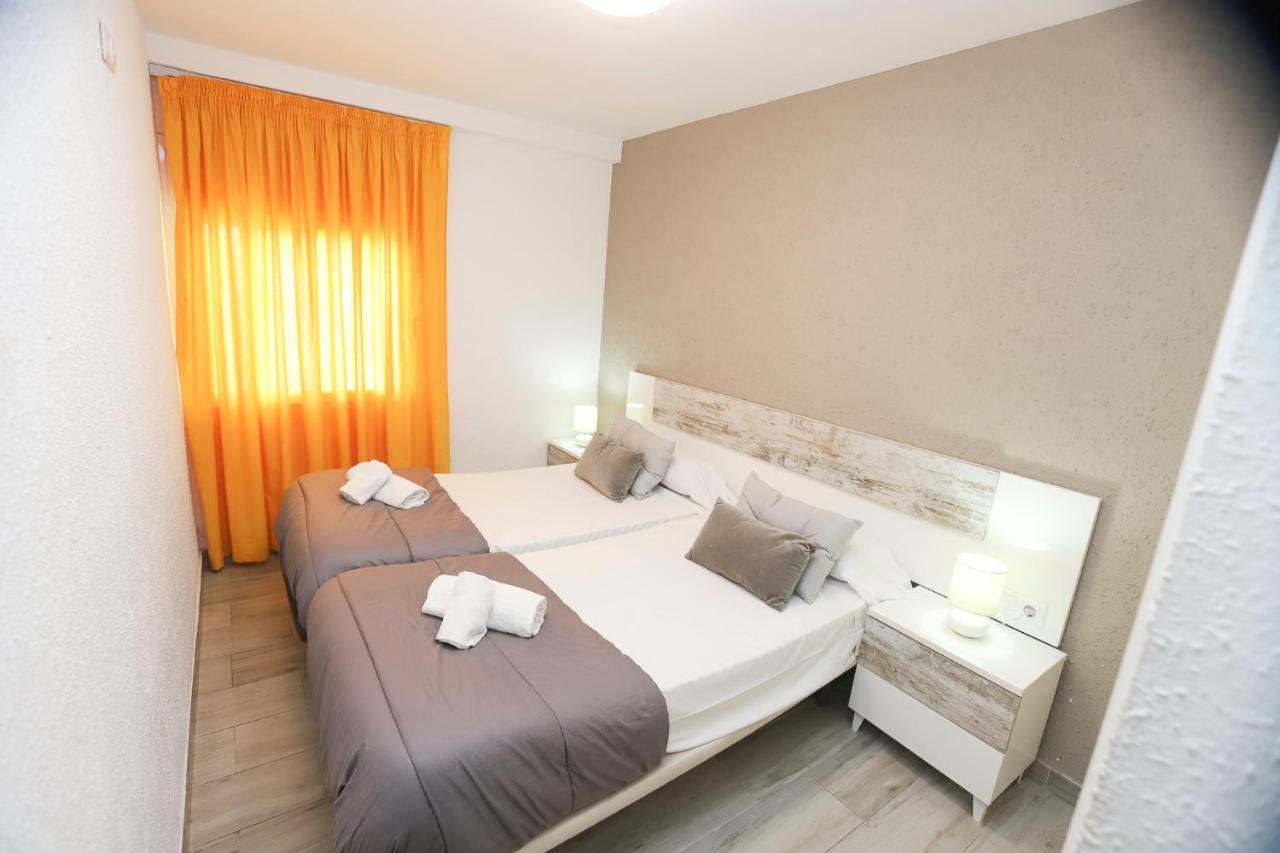 Differentflats Samoa Apartment ซาลอว์ ภายนอก รูปภาพ