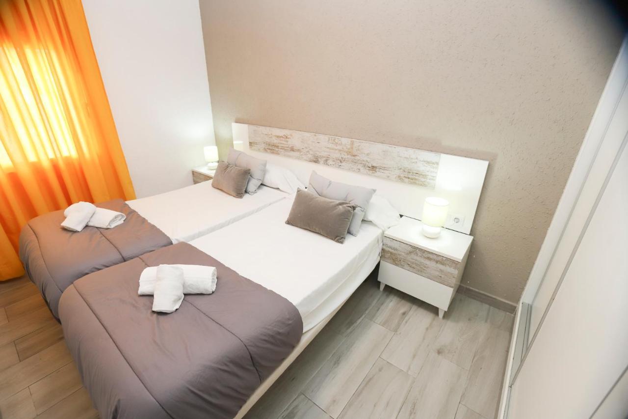 Differentflats Samoa Apartment ซาลอว์ ภายนอก รูปภาพ